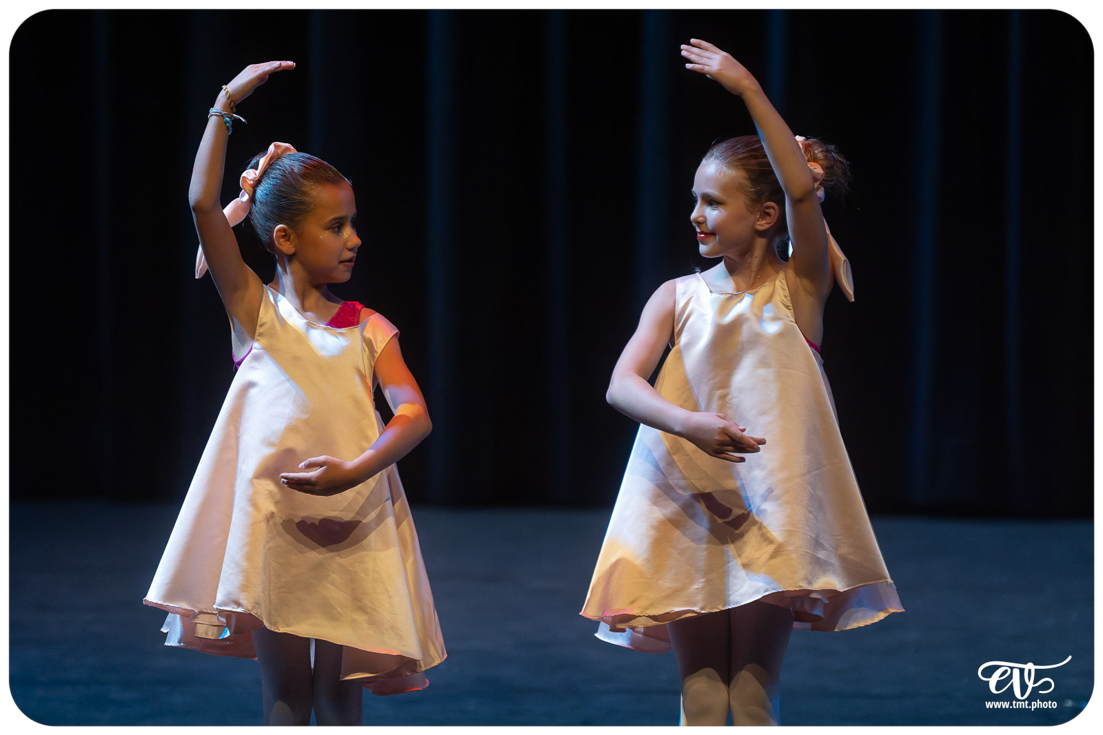 ECOLE DE DANSE CÉCILE ADAMOW